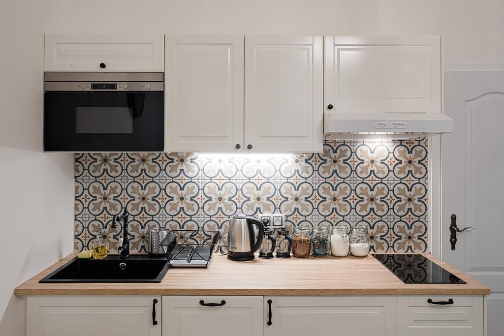 Apartment Gesse Brezinova Прага Екстер'єр фото