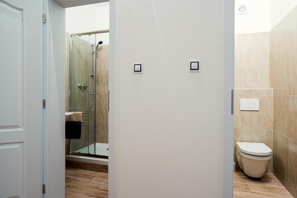 Apartment Gesse Brezinova Прага Екстер'єр фото