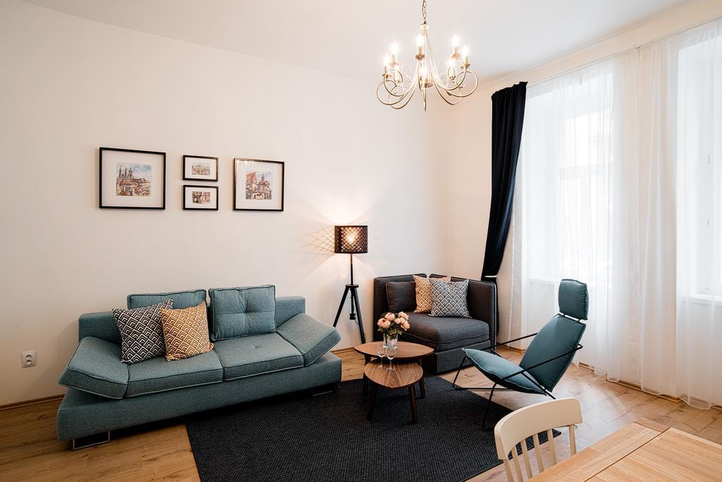 Apartment Gesse Brezinova Прага Екстер'єр фото